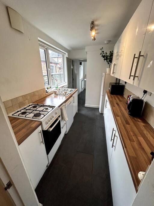 Perfect Home From Home In Stoke On Trent Etruria Luaran gambar